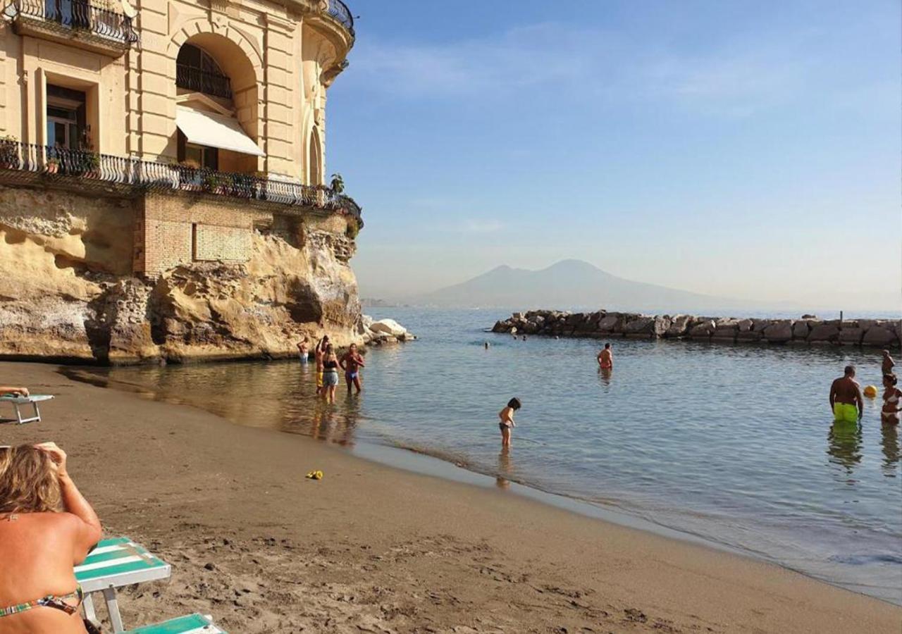 Apartments Hotel Real Suite Napoli Chiaia Mergellina Eksteriør billede